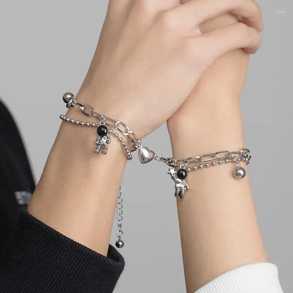 Link pulseiras casal romântico pulseira para mulheres homens bonito coração ímã astronauta dupla camada corrente na moda amante jóias presentes