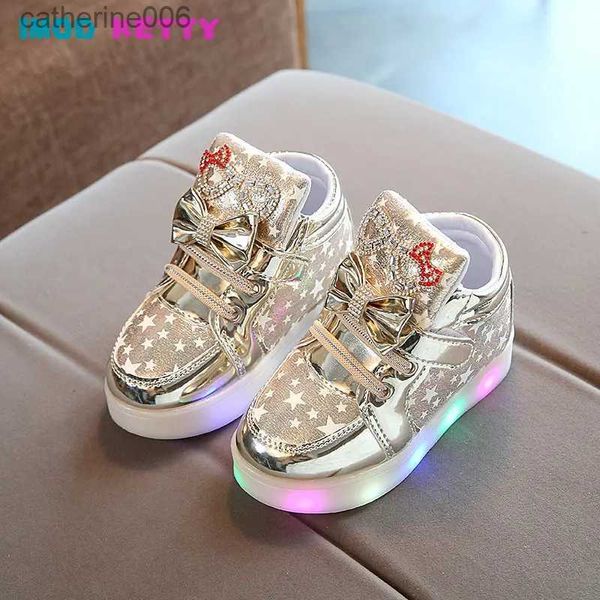 Tênis crianças sapatos da criança 2023 primavera outono tênis brilhantes com luz tênis de corrida antiderrapante moda luminosa sapatos esportivos meninas meninos l231106