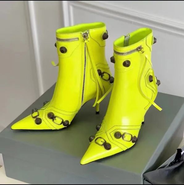 BalenCig Balenicass cagole de alta qualidade Balencaiiga Botas de designer de casca de casca de tornozelas Buckle Buckle embelezada com zíper de zíper de ponta pontia