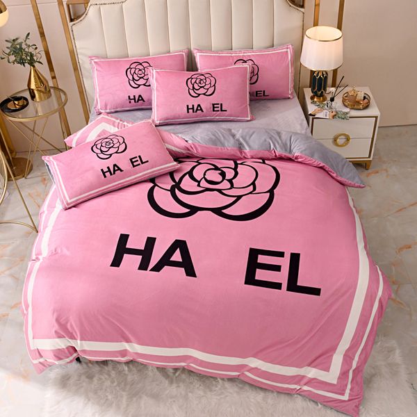 Designers de moda conjuntos de cama 4pcs edredons setvelvet capa de edredão lençol confortável tamanho queen melhor qualidade