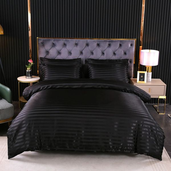 Conjuntos de cama cetim para baixo capa edredão com listras duplas grandes macio e confortável roupa cama cor sólida luxo 231106