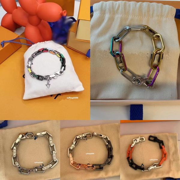 Gioielli firmati 23 Bracciale di lusso temprato con nodo di bambù con vari colori per regali regalo per uomini e donne San Valentino, regali di fidanzamento, moda e semplicità