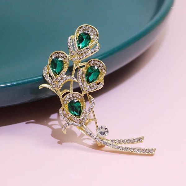 Broches AINAMEISI Pena Broche Moda Design Clássico Verde Cristal Strass Senhoras Jaqueta Pin Festa de Casamento Acessórios de Escritório Presente