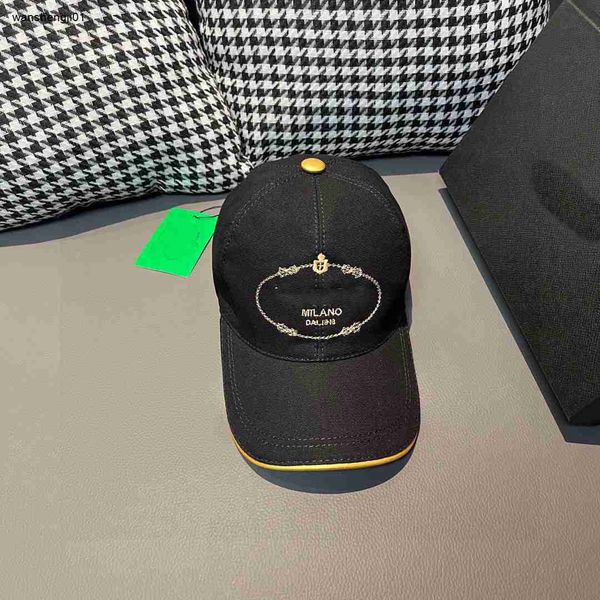 En İyi Marka Şapkası Tasarımcısı Cap Erkekler ve Kadınlar Aynı Moda Tuval Top Cap İşlemeli Logo Base Kafa Çevresi 56 Kasım 11