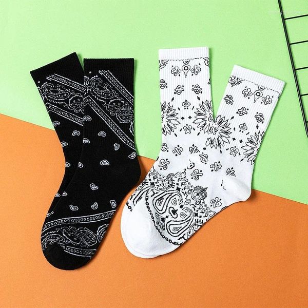 Frauen Socken Mode Männer Und Baumwolle Farbe Gestreiften Harajuku Kunst Skateboard Nette Lustige Glücklich Original Mädchen Hip Hop Tube