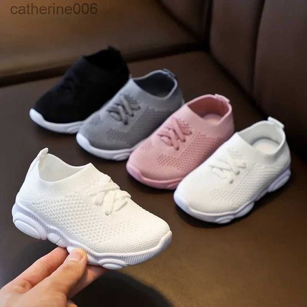 Tênis novos 2024 sapatos infantis para meninas tênis do bebê meninos esporte sapatos casuais para crianças malha respirável da criança tênis deslizamento-on shoel231106