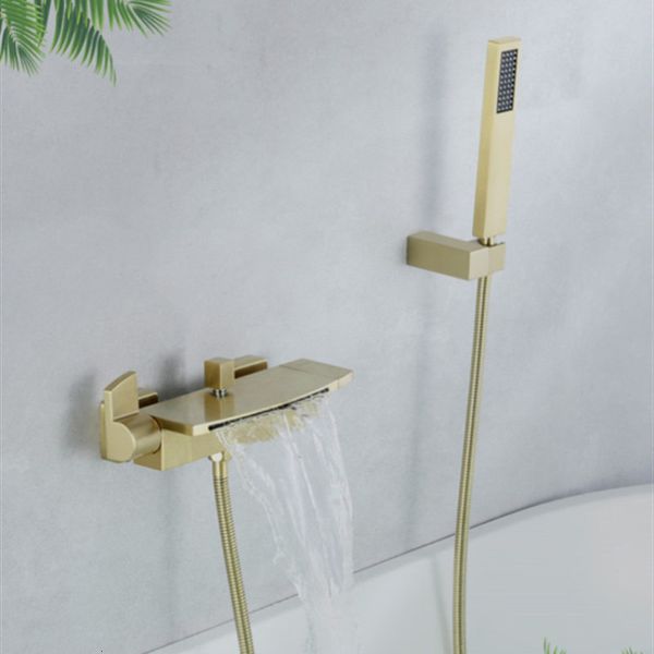 Badezimmer-Duschköpfe Badewannen-Set Wandmontierter Doppelgriff-Bürsten-Gold-Wasserfall-Wasserhahn aus massivem Messing gegossen Wassereinsparung 230406