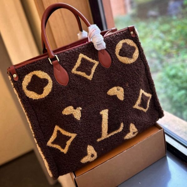 Tote Çanta Tasarımcı Çanta Büyük Çantalar Peluş Alışveriş Çantası Omuz Çantası Saçlı Kış Cüzdan Çanta Moda En İyi Noel Seyahat Crossbody Bag