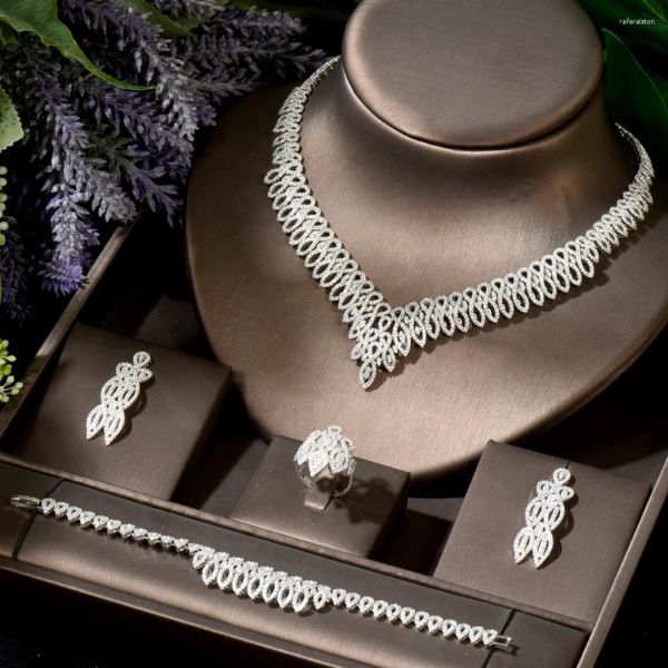 Halskette Ohrringe Set HIBRIDE Exklusiver klarer Charm 4 Stück Ohrring 2023 Shining Dubai Party Hochzeit Molkerei für Dame N-1828