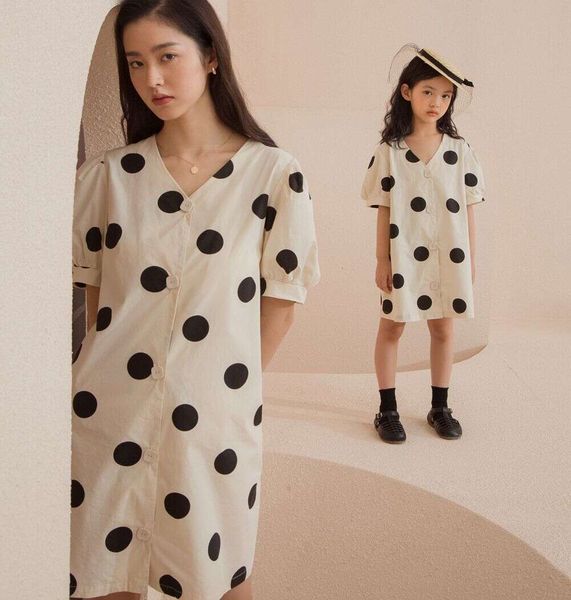 Mutter Tochter Korea Kinderkleid Sommer Mädchen Polka Dot Eltern-Kind-Kleidung Japanische Serie Top Wear