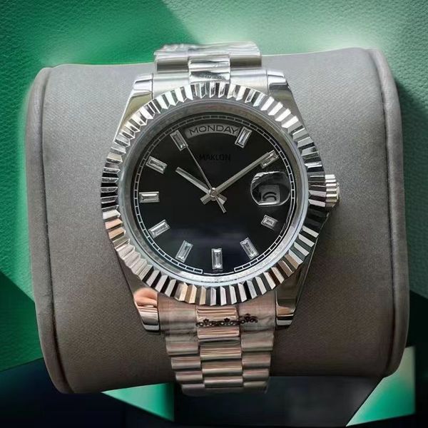 Herrenuhr mit großem Zifferblatt und Lünette, Auto Date, automatische mechanische Fliegeruhr für Herren mit Box, luxuriöse Business-Designeruhren für Herren, Armbanduhren mit Diamant