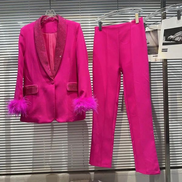 Pantaloni a due pezzi da donna PREPOMP 2023 Collezione autunno Diamanti Colletto Piume Polsino manica Giacca giacca lunga Fucsia Set GL181