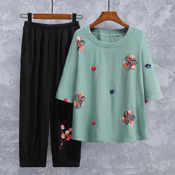 Pantaloni a due pezzi da donna T-shirt elegante per la madre Set indumenti da notte larghi tipo maniche a tre quarti Autunno da donna per l'uso quotidiano