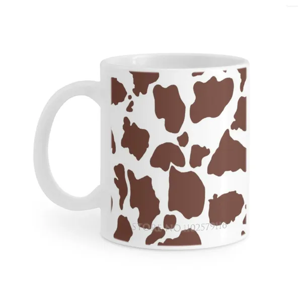 Kupalar kahverengi inek derisi desen beyaz kupa kahve fincanları komik seramik kahve/çay/kakao hediye hayvan