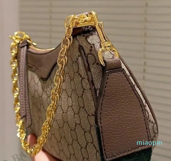 Tasarımcı-Gold Zincir Tutlu Küçük Çanta Kadın Tasarım Çapraz gövde çantaları Leydi Kahverengi Koltuklu Çanta Mini Omuz Çantası Tepe Sevimli