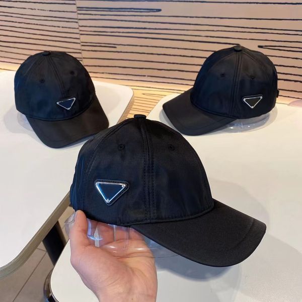 Designer-Kappe Kostenloser Versand Neue Ankunft Knochen Gebogenes Visier Casquette Baseballmütze Frauen Gorras Snapback Caps Bär Papa Polohüte für Männer Hip Hop