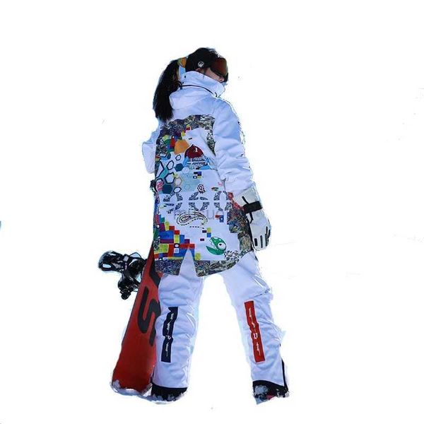 Altri articoli sportivi Completo da sci Completo da donna e da uomo Stile coppia Sport all'aria aperta Giacca da sci Pantaloni Snowboard Tute da neve termiche impermeabili antivento HKD231106