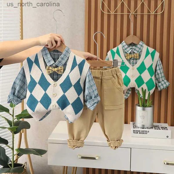 Set di abbigliamento Vestiti per ragazzo Camicia Maglione Vestiti per bambini Pantaloni alla moda Gilet per bambini Pantaloni Abito a tre pezzi Set di abbigliamento per bambini per il tempo libero