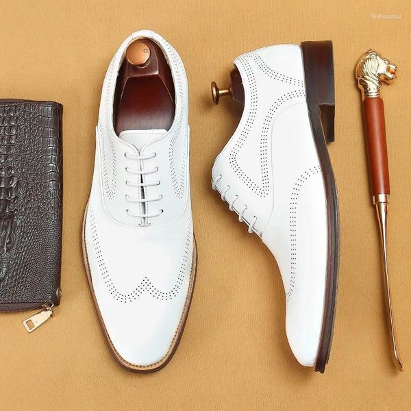 Модельные туфли, модные белые оксфорды, мужские деловые туфли на шнуровке из натуральной кожи, минималистичные свадебные офисные броги для мужчин