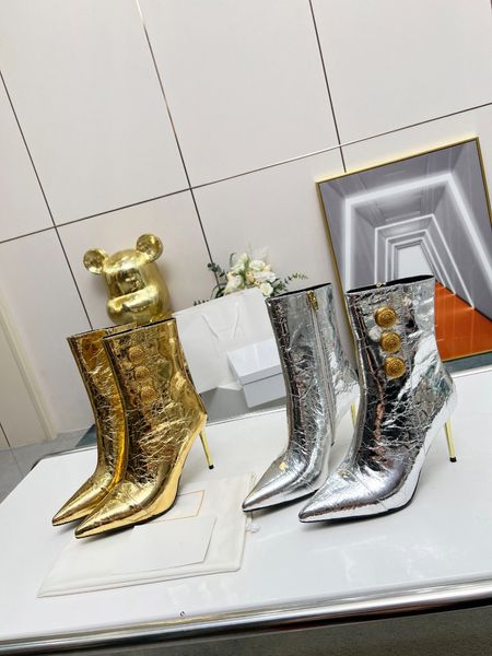 Новые высококачественные роскошные кожаные ботильоны с металлическими пуговицами, женские золотисто-серебристые туфли на шпильке с острым носком на молнии, роскошные дизайнерские удобные офисные туфли, туфли 9,5 см