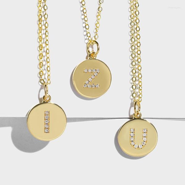 Correntes Gold Bated Brass Brass A-Z Letter Round Discos Charme o Colar Chain Mulheres Men 2023 Presente de joias de cobre de moda