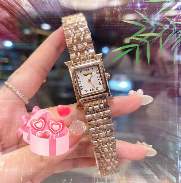 Relógio de moda com design de dois pinos feminino pulseira de aço inoxidável relógio movimento de quartzo negócios lazer pequeno quadrado mostrador digital relógio de pulso presentes