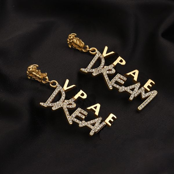 18K позолоченные серьги Charm Brand High Sense Diamond Earrings 925 Silver Letter Earrings Дизайнерские ювелирные изделия Подарок Аксессуары для свадебной вечеринки