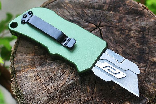 Faca tática automática M6678 de alta qualidade SK5 Satin Tanto Blade CNC Verde Aviação Alça de alumínio EDC Facas de corte de papel de bolso com lâminas de 5 unidades