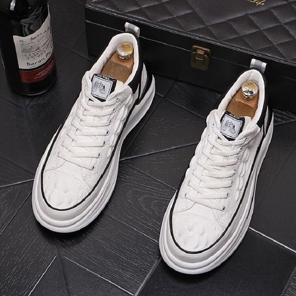 Coccodrillo Stripe Spring New Men Sneakers Casual Vulcanizzazione Scarpe traspiranti Calzature sportive con fondo spesso