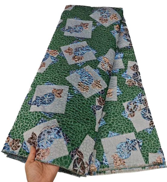 Mais recente 2023 tecido de renda jacquard de alta qualidade 5 jardas estilo nigeriano costura artesanato bronzeamento damasco vestido de festa à noite nigeriano senhora traje de casamento moderno KY-7006