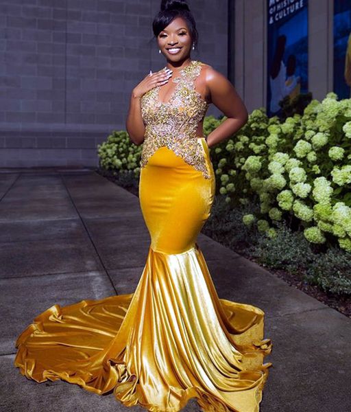 2023 Árabe Aso Ebi Amarelo Sereia Prom Vestido de Renda de Velvet Evening Festa formal Segunda recepção Vestidos de noivado de aniversário Vestidos Robe de Soiree ZJ3243