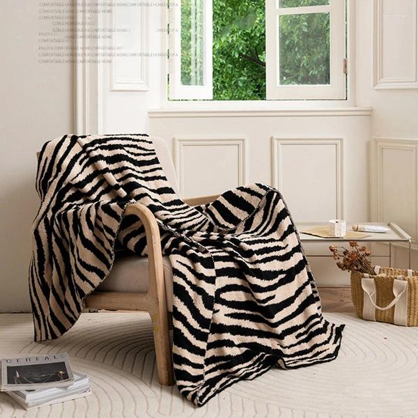 Decken Nordic Luxus Plüsch Decke Büro Freizeit Winter Sofa Abdeckung Herbst Schlafzimmer Zebra Streifen Verdicken Bettwäsche