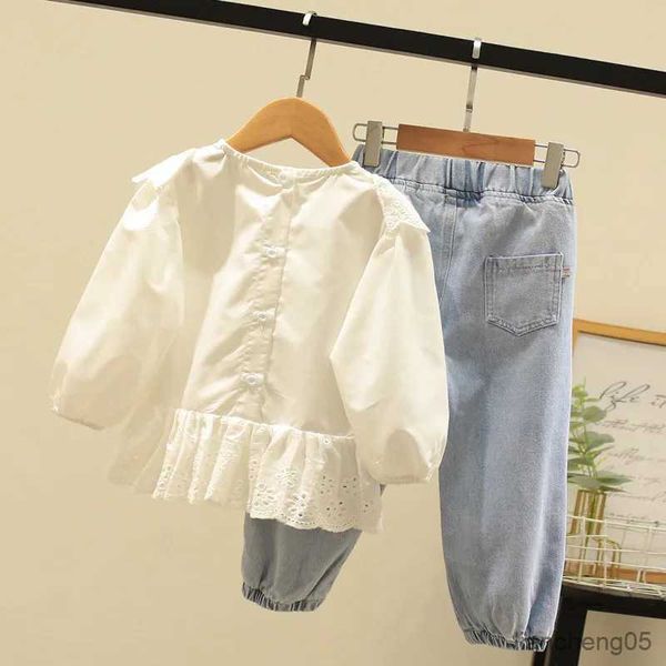 Conjuntos de roupas primavera e outono para meninas ternos crianças meninas roupas moda rendas topo pérola jeans duas peças conjunto de roupas para meninas r231107