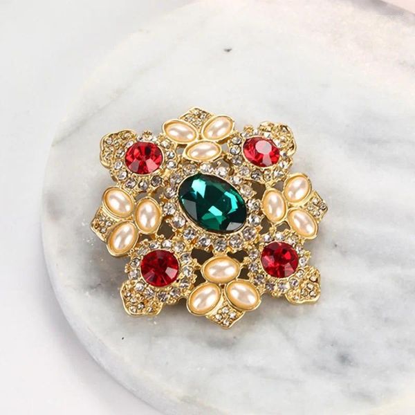 Broschen Weibliche Mode Vintage Kristall Perle Blume Für Frauen Luxus Gelb Gold Farbe Legierung Barock Brosche Sicherheitsnadeln