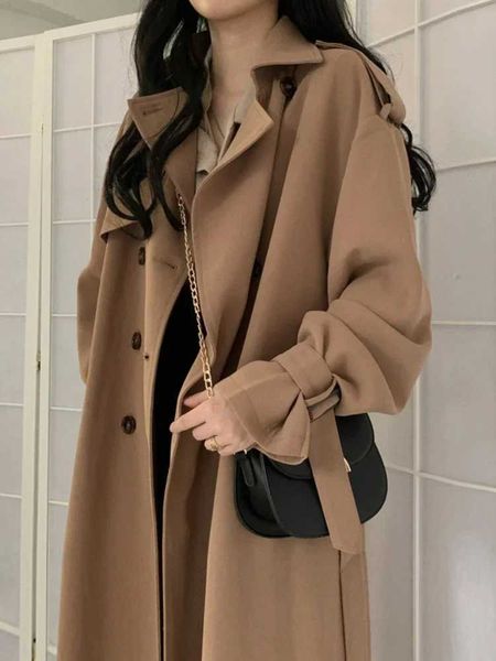 Misturas de lã feminina outono casacos longos mulher inverno 2023 topos lapela sólida trespassado blusão oversized jaqueta trench coat para roupas femininasl23116