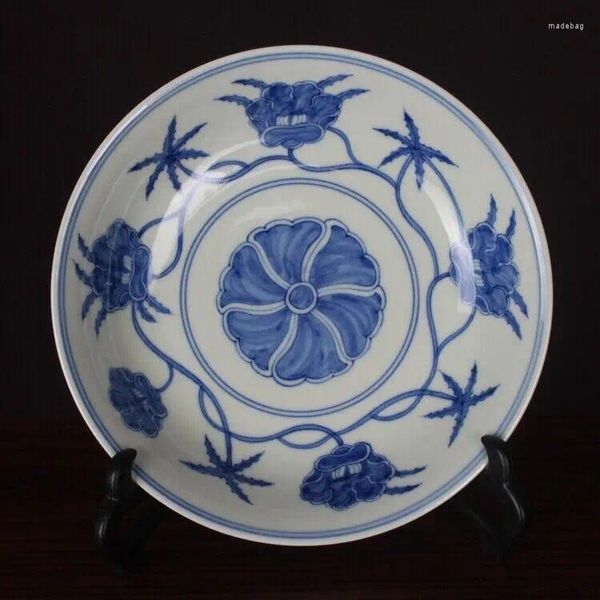 Dekorative Figuren, chinesischer Ming-Chenghua-Teller aus blauem und weißem Porzellan mit Okra-Muster, 18 cm