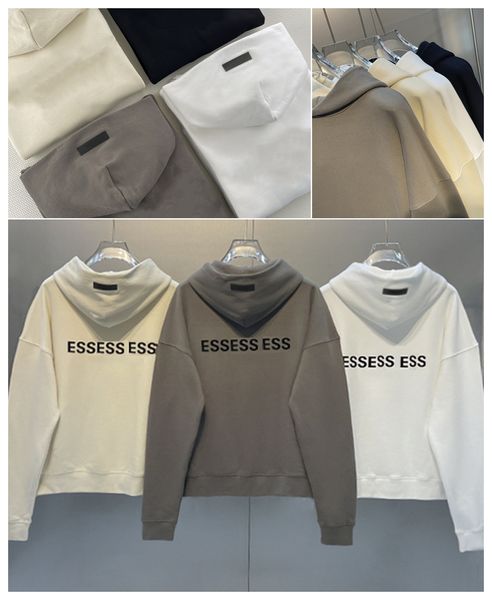 Klassischer Kapuzenpullover für Herren. Loses, superweiches Kapuzenpullover mit Taschen