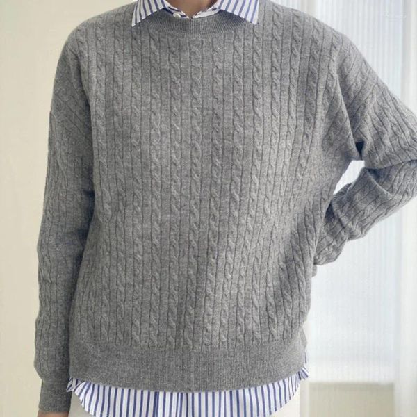 Kadın Sweaters 2023 Sonbahar ve Kış Yuvarlak Boyun Kablosu Kravat 90 Yün 10 Kaşmir Sweater Twist Örme Elle diken Boncuk Zinciri
