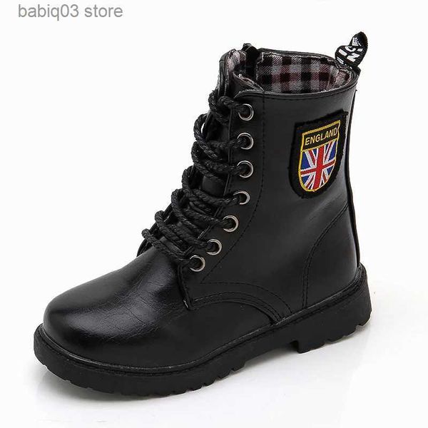 Stivali Alti Stivali in pelle per bambini Moda impermeabile a metà polpaccio Ragazzi Ragazza Stivali militari Inverno caldo Studente Scarpe da allenamento militare T231107