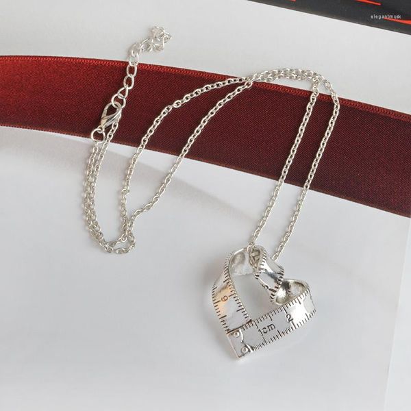 Подвесные ожерелья личность Любовь в форме сердца, штат Управление, ожерелье в стиле стиля.