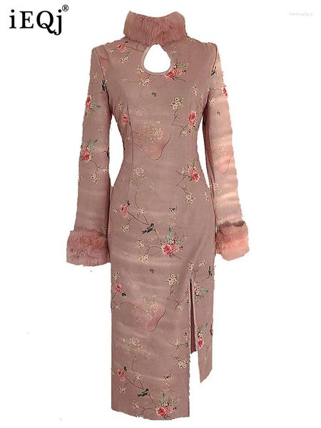 Abiti casual Stampa in stile cinese Scava fuori la giunzione dei capelli per le donne Abito cheongsam a maniche lunghe con orlo diviso 3WQ8147