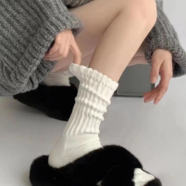 Женские носки, 3 пары, модные крутые женские милые теплые комплекты в стиле Лолиты, женский осенне-зимний вязаный длинный черный, белый цвет с оборками для