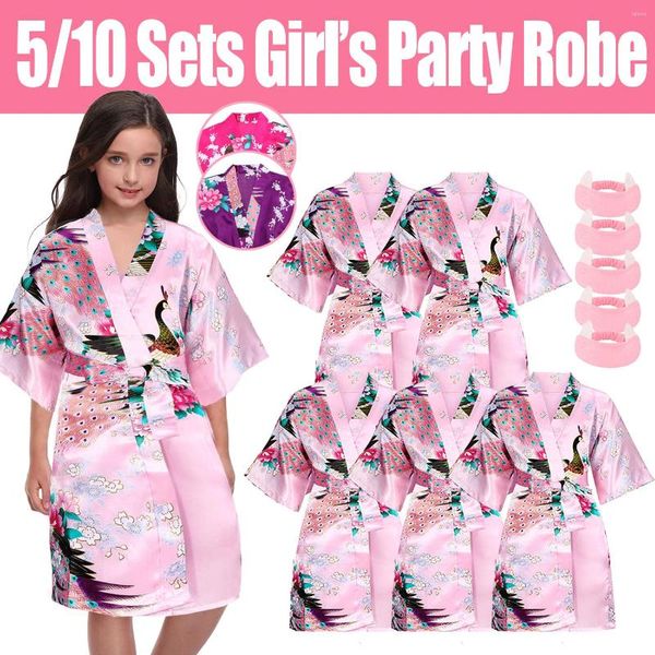 Favor de festas 5/10sets Spa Restas de seda cetim Kimono Crianças Esquadrão de aniversário de menina de menina DIY Robes de banho com faixa da cabeça