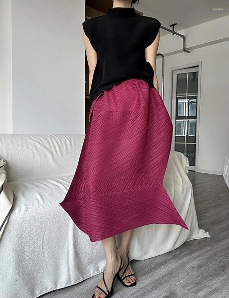 Etekler Miyake Piller Düz Renk Düzensiz Pileli Etek Kadınlar 2023 Sonbahar Kore Moda Yüksek Bel Uzun Asimetrik