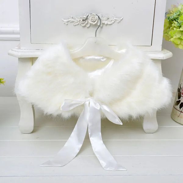 Mantel Retail Solid Ribbon mit dem gleichen weichen Pelzschal Hochzeit Blumenmädchen Schal Umhang Sieben Farben Freie Größe PJ-MM004 231108