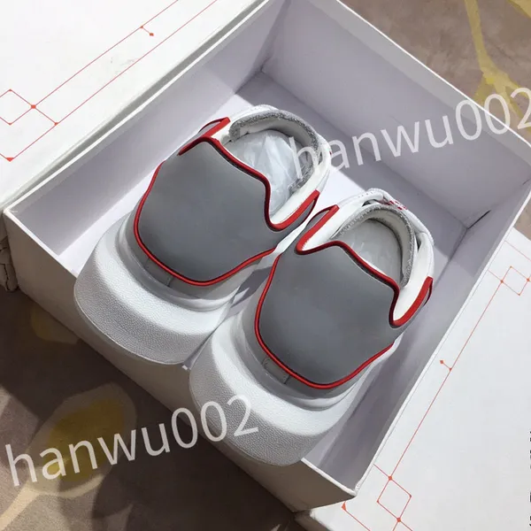 2023 Top Casual Conffort Shoes Men Basketballs White Sneaker Women Outdoor Sport Treiners Militares Black Designer Sapato