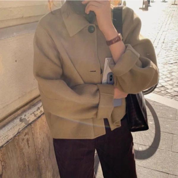 Giacche da donna Corea del Sud Chic Autunno e Inverno Vintage Bavero Casual Manica a palloncino allentata Piccolo Cappotto corto di lana Cardigan Donna