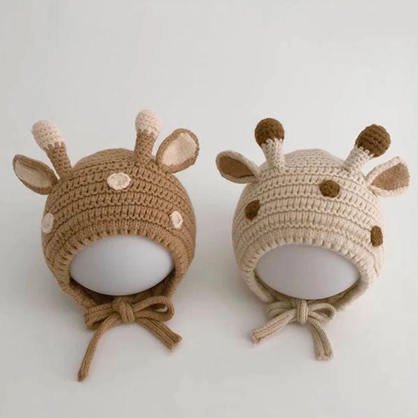 Caps Hüte Cartoon Giraffe Baby Strickmütze Herbst Winter Warme Säuglingsmütze Kleinkind Hut Outdoor Winddicht Kind Motorhaube Geborene Kappe Nette Deer 231108