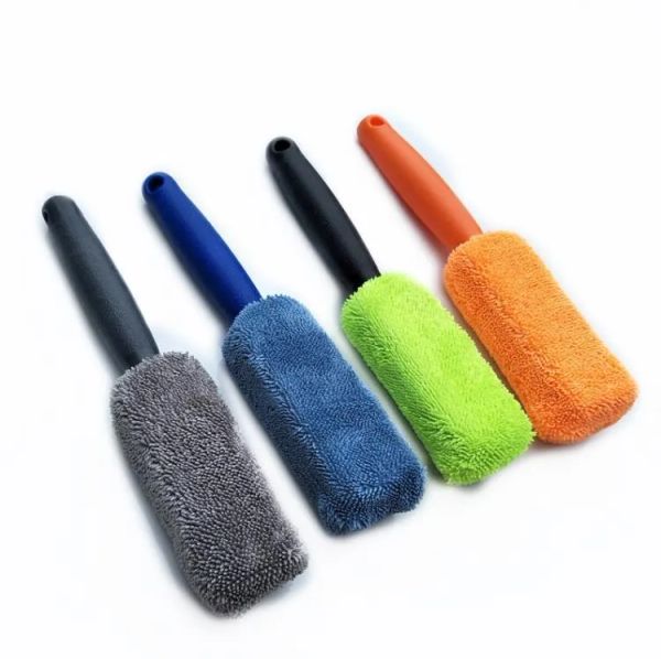 Escova portátil para aro de pneu de microfibra, ferramenta de limpeza para roda de carro com alça de plástico