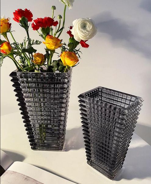 Verschiedene Farben Nordic verdickte Kristallvase Glas transparente Lilie Pflanzenvase Wohnzimmer Tisch Blumenarrangement